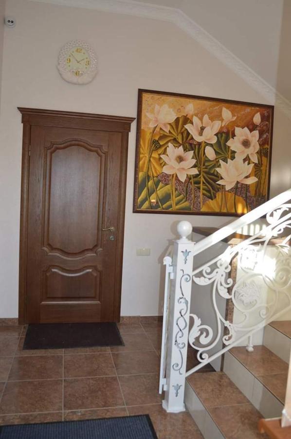 Гостиный Двор Надежда Hotel Khlibodarske Exterior photo